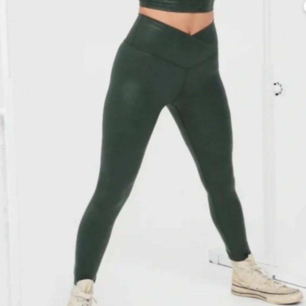 Offline by‎ Aerie Real Me High-Rise Leggings | Size Small | NWT – Green